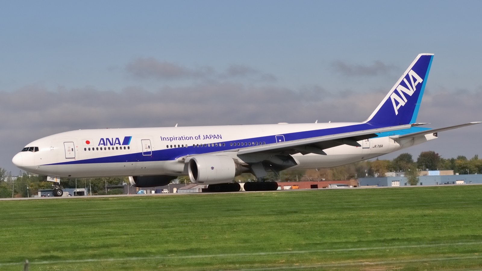 JA716A (cn 33414) Boeing 777-281ER