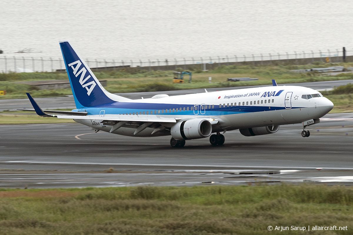 JA62AN (cn 33899) Boeing 737-881