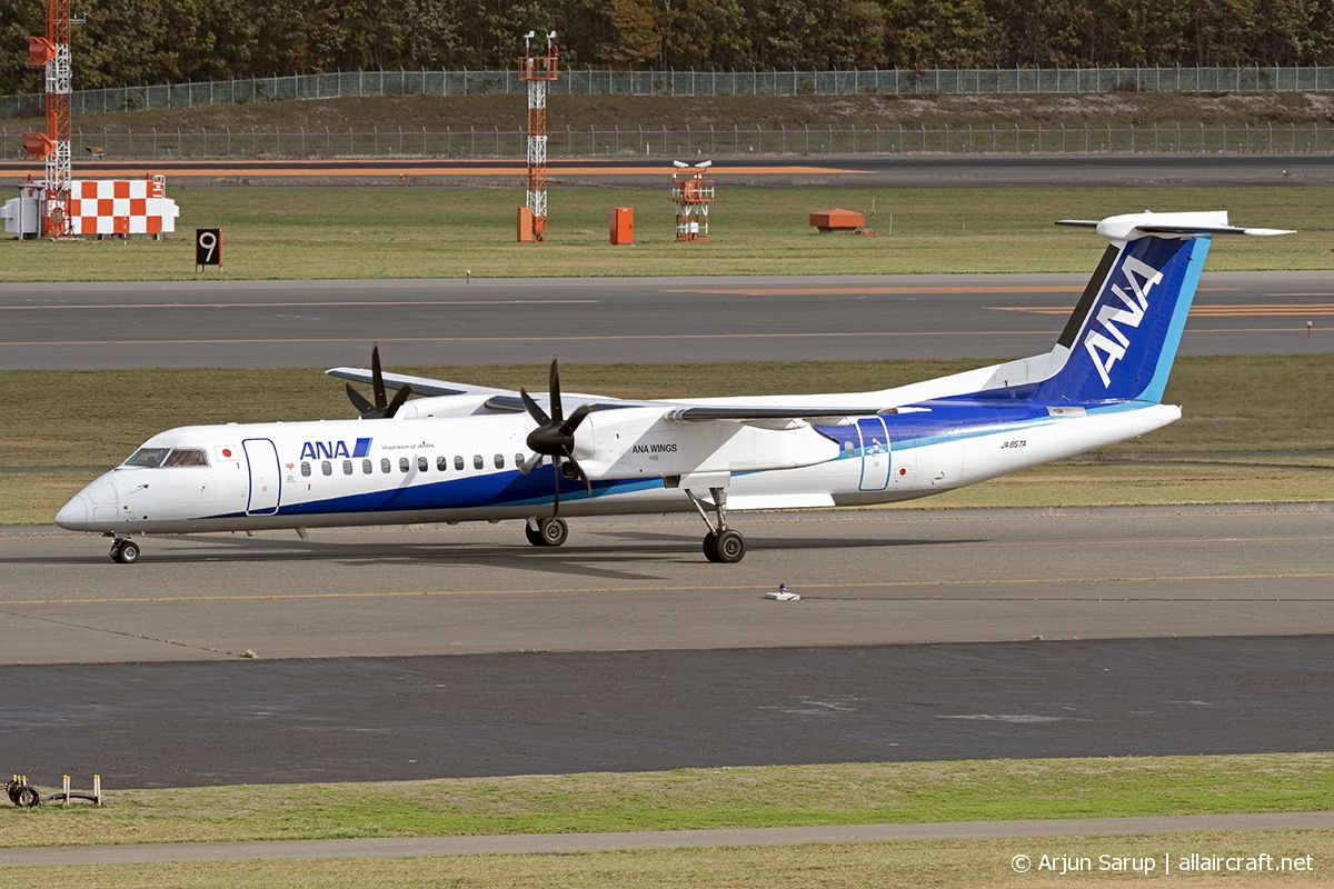 JA857A (cn 04362) Dash 8-Q402