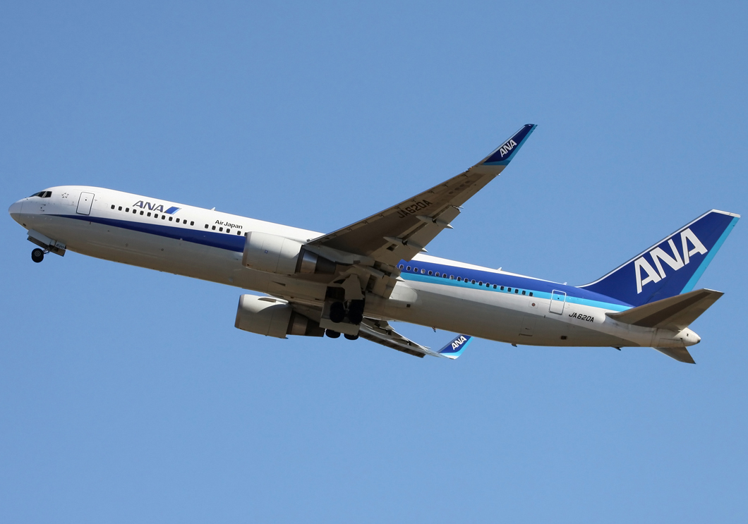 JA620A (cn 40565) Boeing 767-381ER