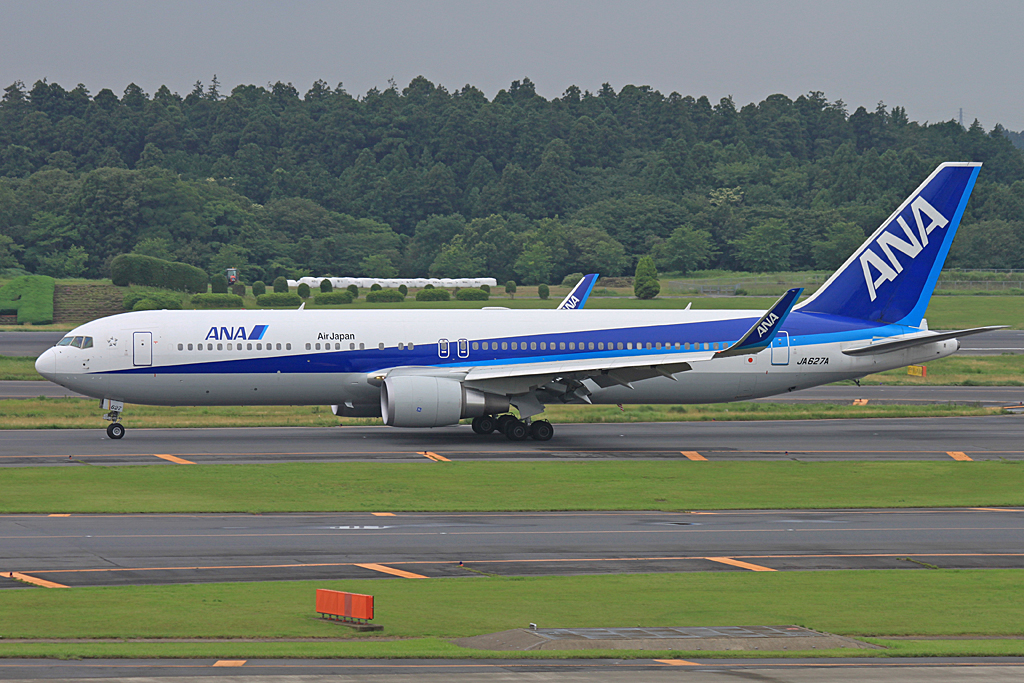 JA627A (cn 40898) Boeing 767-381ER