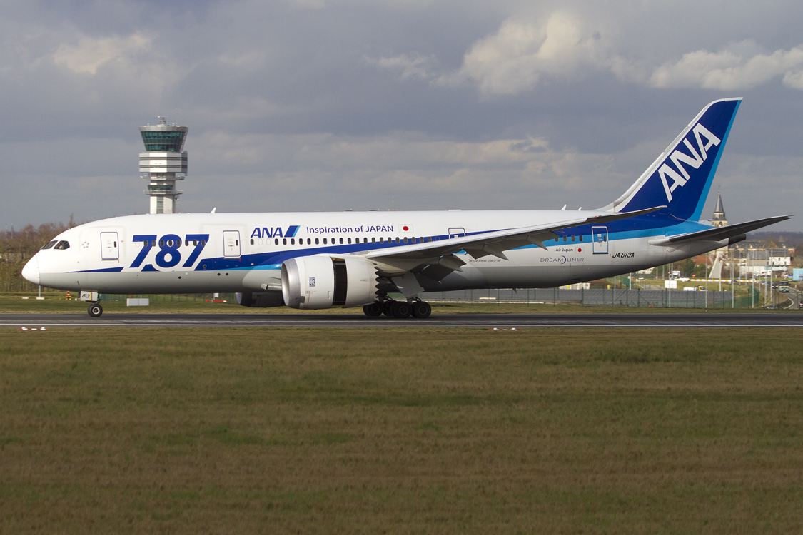 JA813A (cn 34521) Boeing 787-8