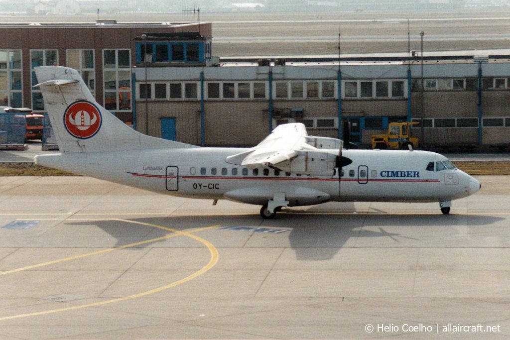 OY-CIC (024) 1986 ATR 42-300