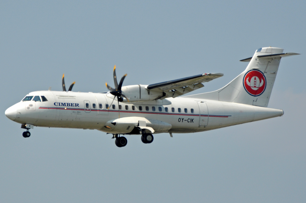 OY-CIK ( 501 ) 1996 ATR-42-500