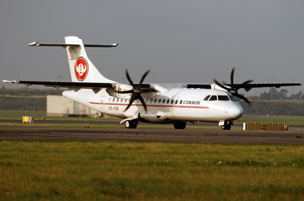 OY-CIK ( 501 ) 1996 ATR-42-500