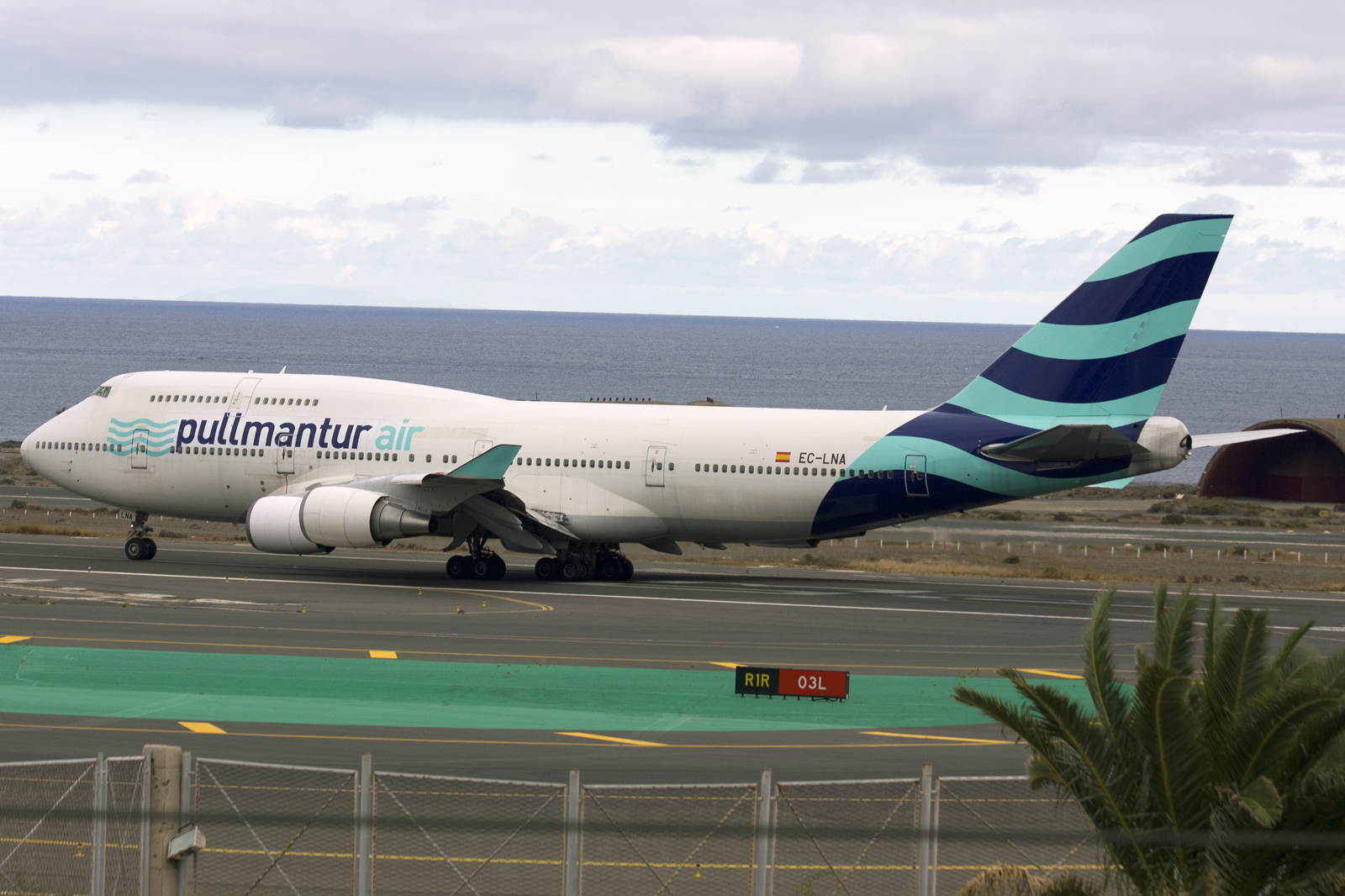 EC-LNA (26346) 1992 Boeing 747-446