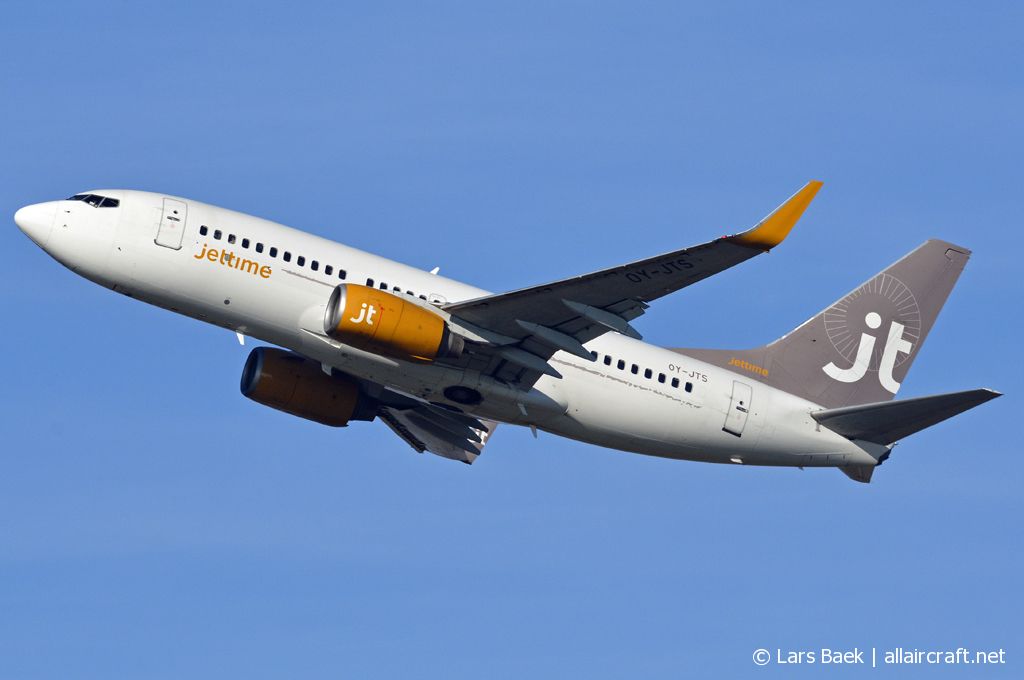 OY-JTS (33465) 2003 Boeing 737-7K2(WL)