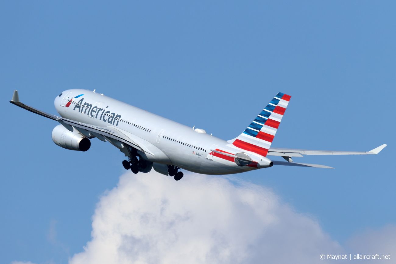 N290AY (1480) 2013 Airbus A330-243