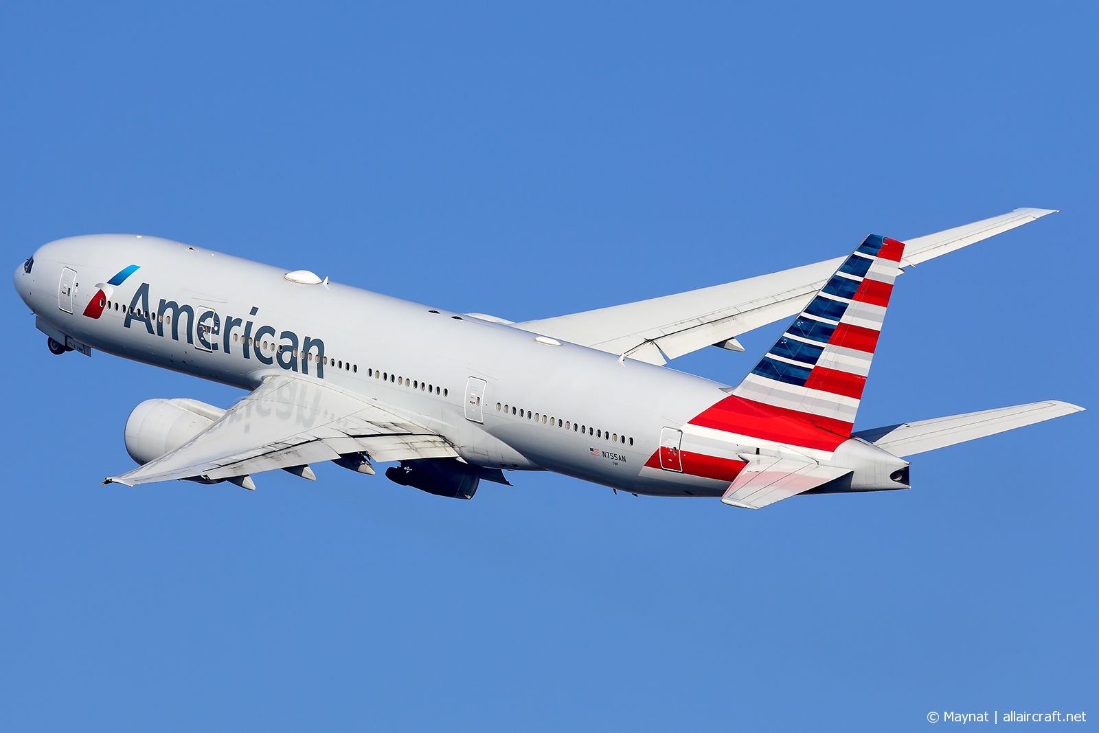 N755AN (30263) 2001 Boeing 777-223 ER