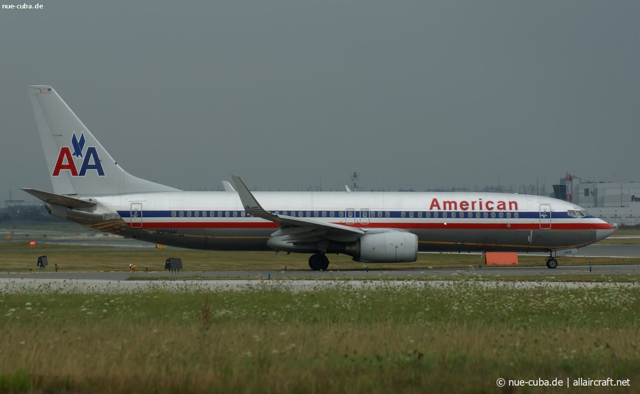 N913AN (29514) 1999 Boeing 737-823(WL)