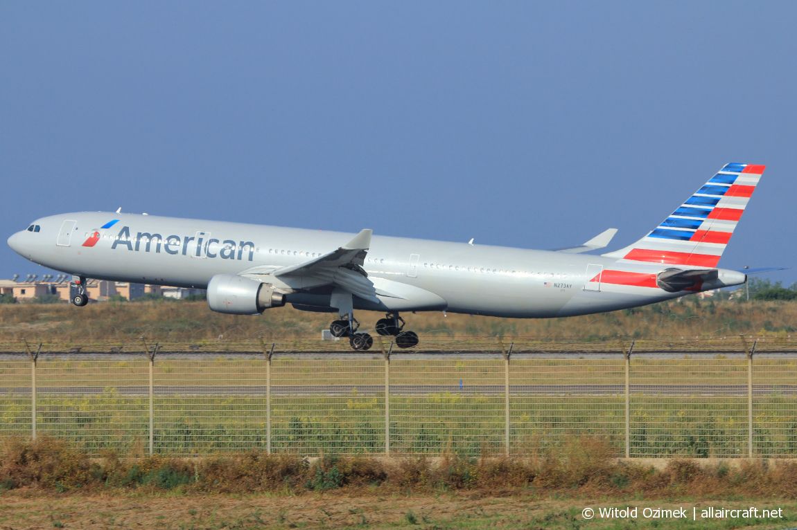 N273AY (337) 2000 Airbus A330-323