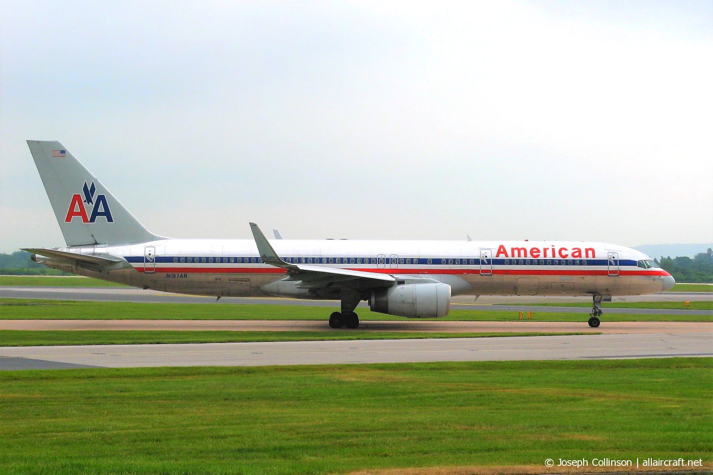 N197AN (32391) 2001 Boeing 757-223(WL)