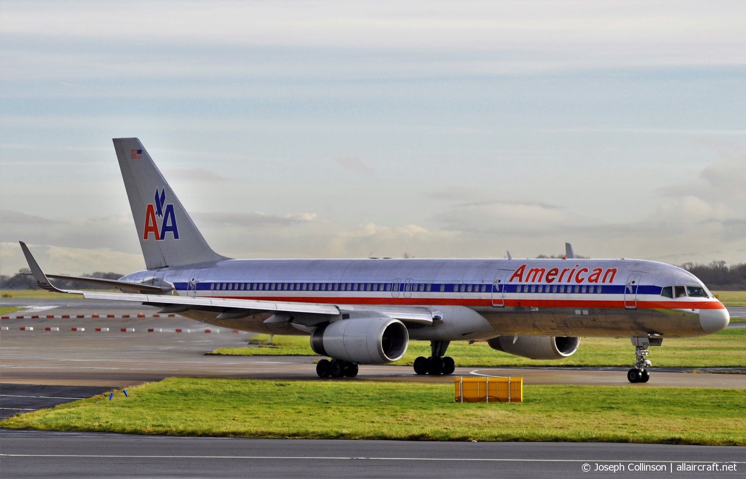 N197AN (32391) 2001 Boeing 757-223 WL