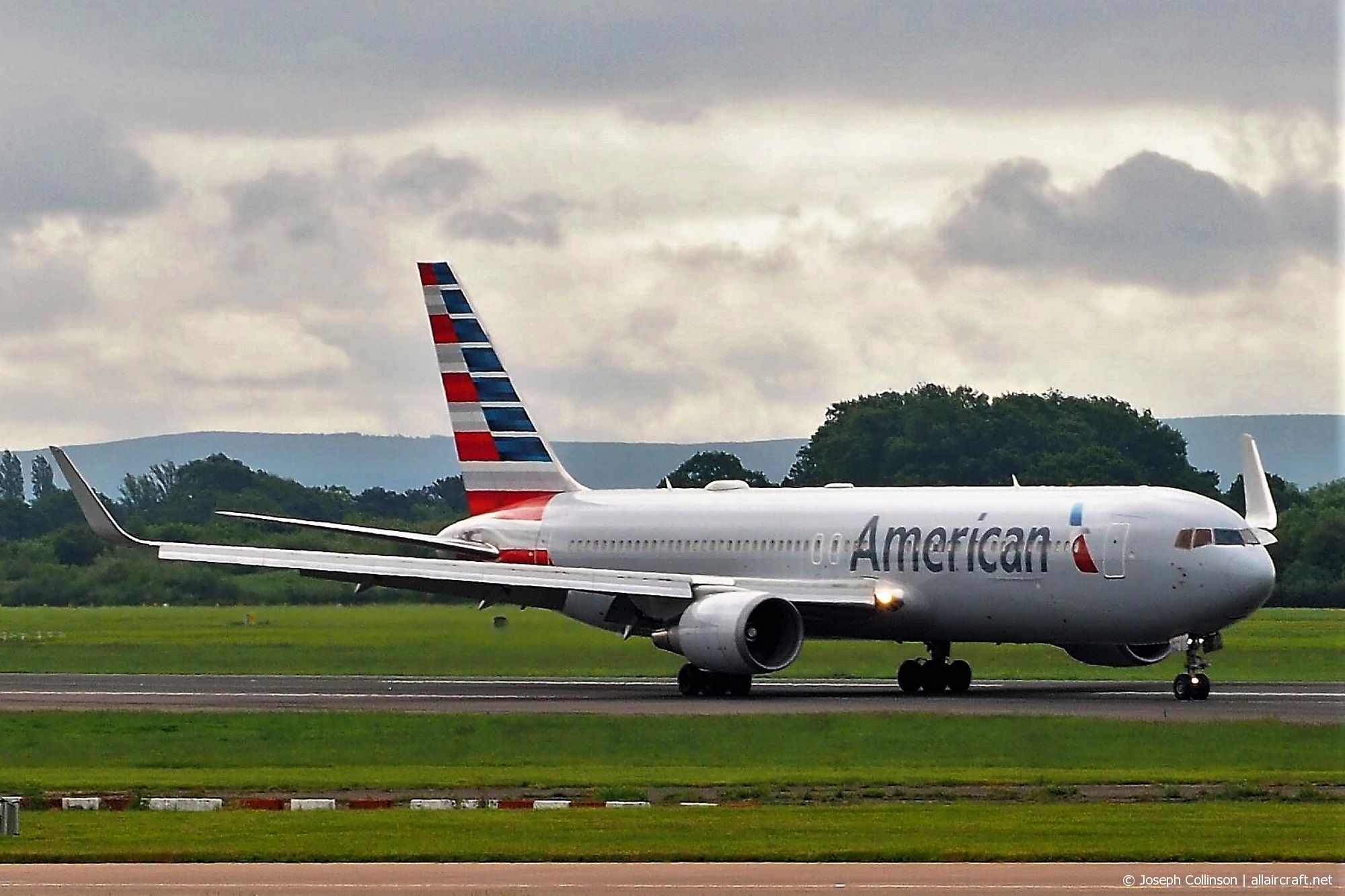 N398AN (cn 29605) Boeing 767-323ER