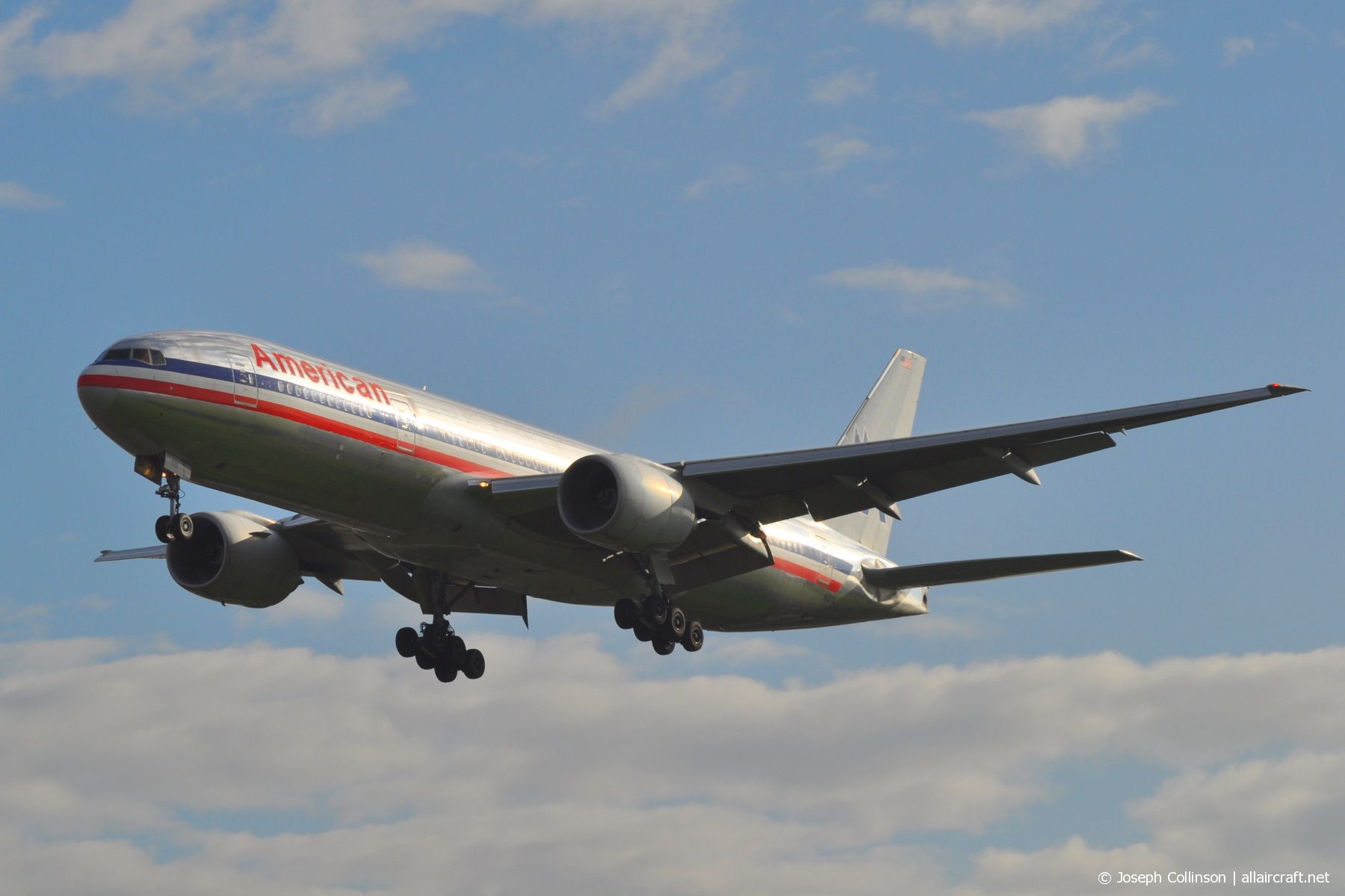 N787AL (30010) 2000 Boeing 777-223(ER)