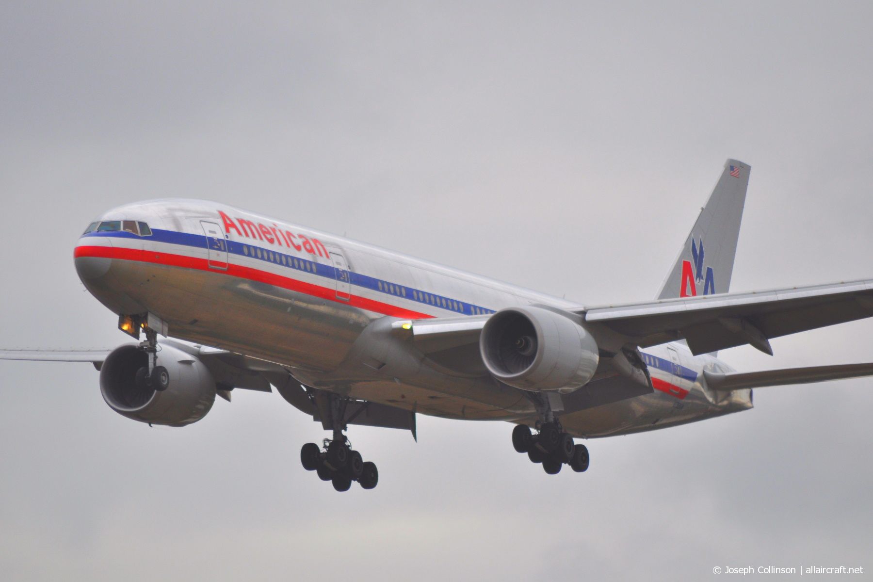 N788AN (30011) 2000 Boeing 777-223(ER)