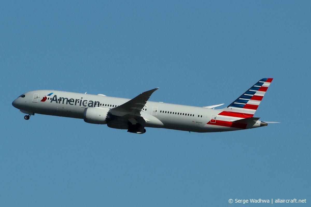 N834AA (cn 40653) Boeing 787-9