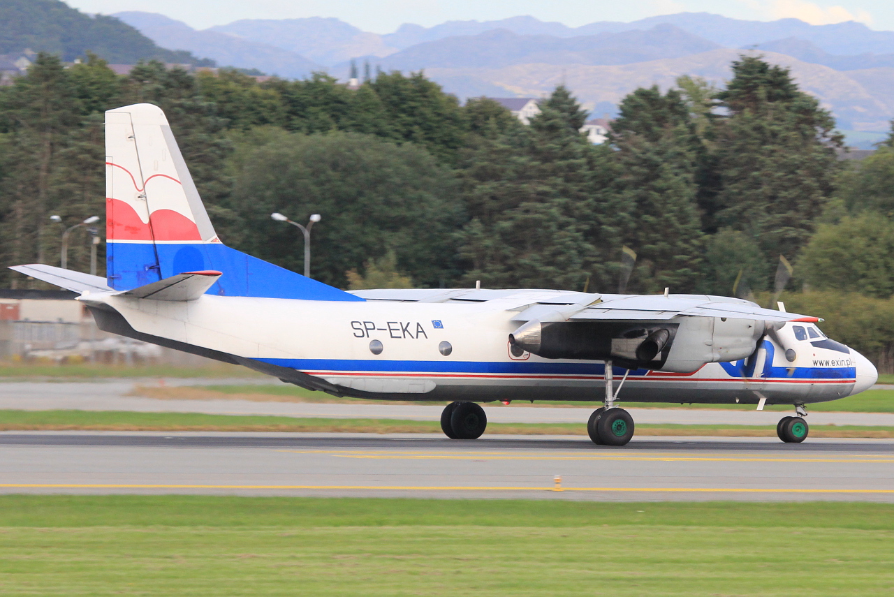 SP-EKA (12008) 1982 Antonov An-26B
