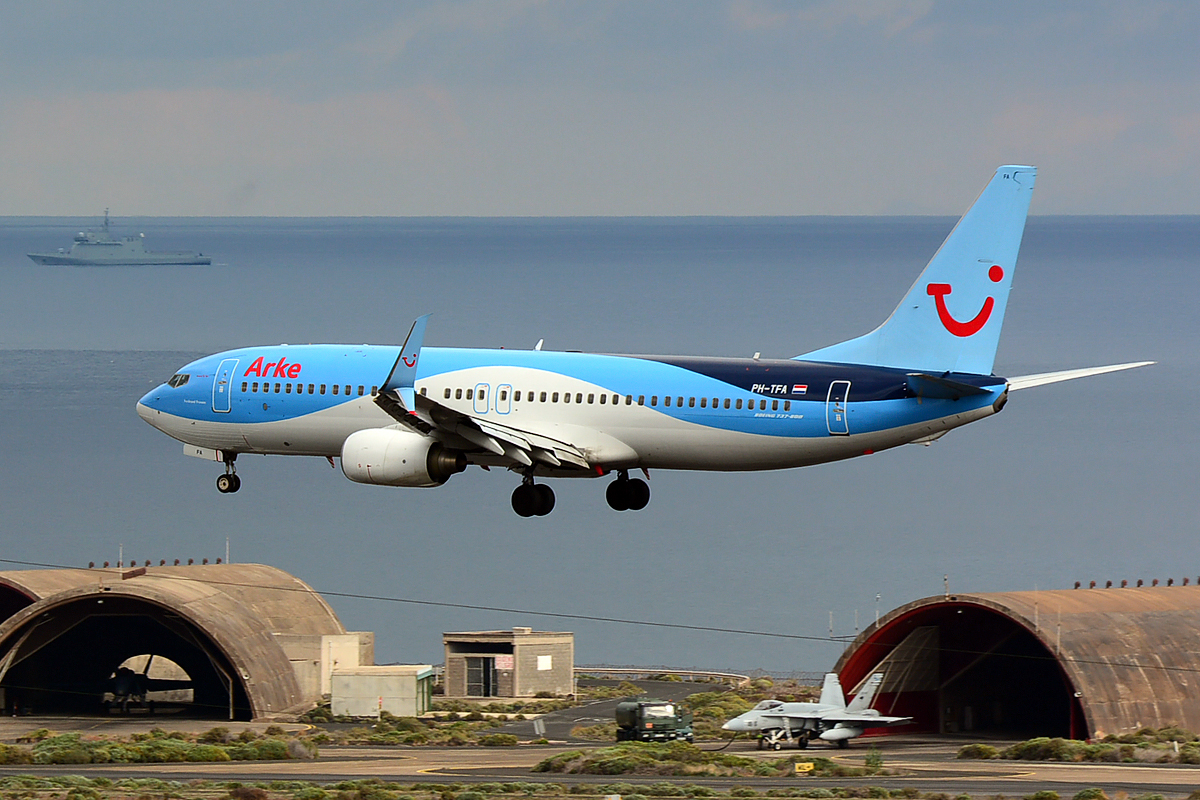 PH-TFA (35100) 2007 Boeing 737-8K5(WL)