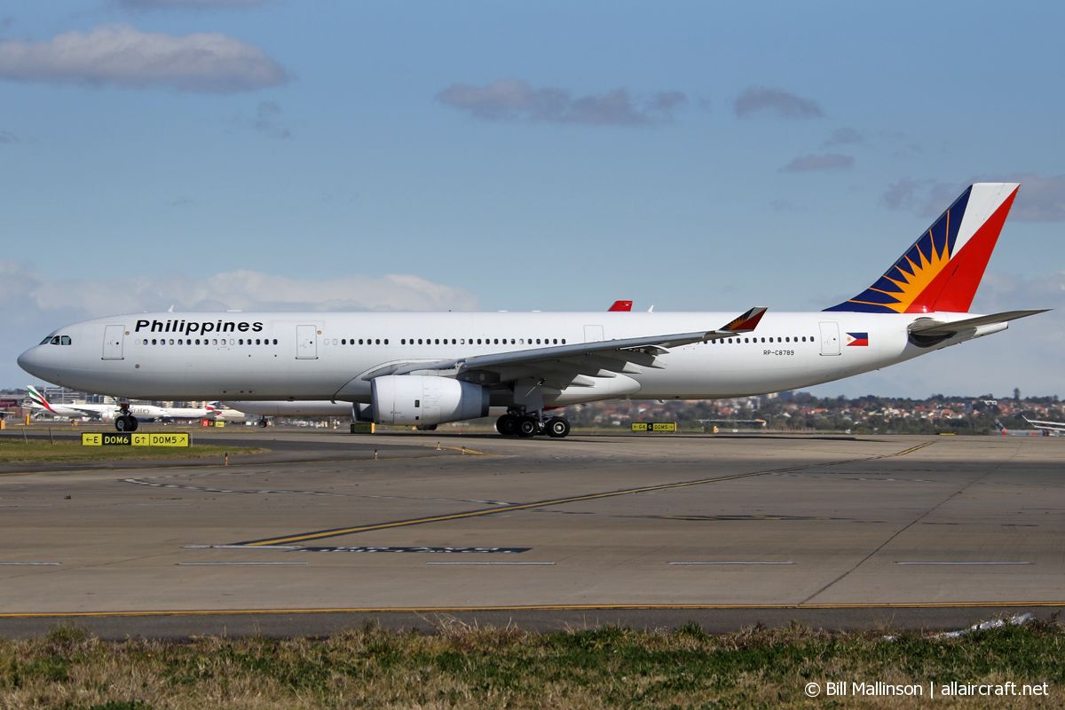 RP-C8789 (1504) 2014 Airbus A330-343