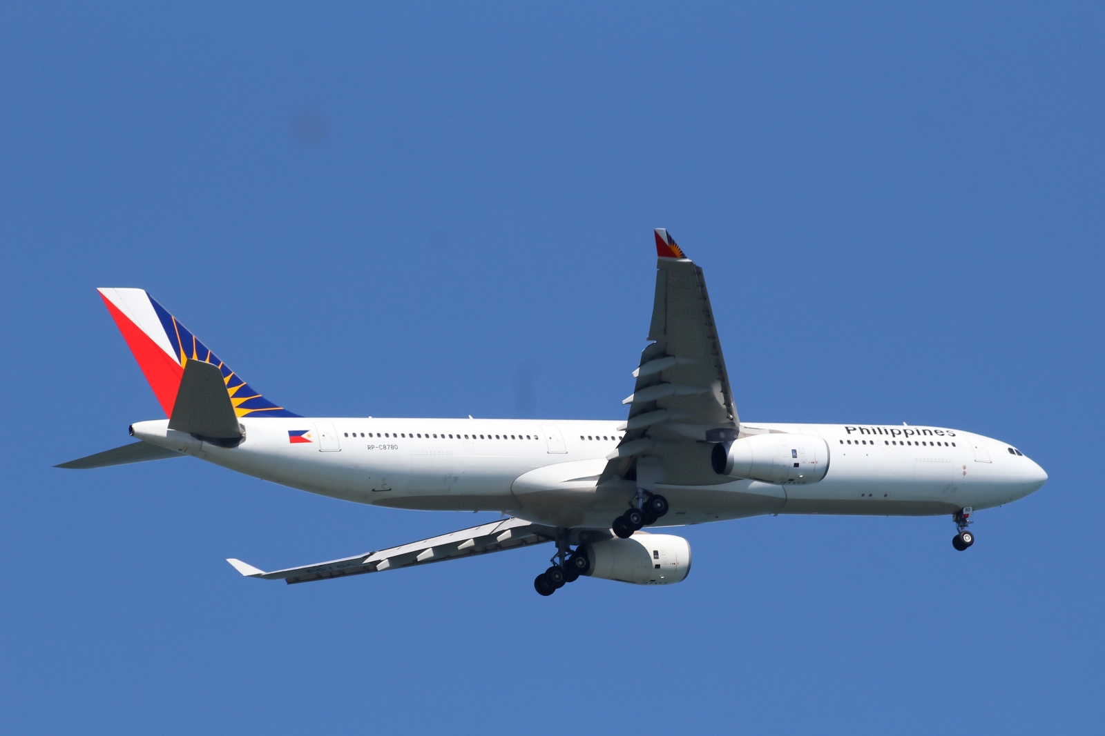 RP-C8780 (1456) 2013 Airbus A330-343