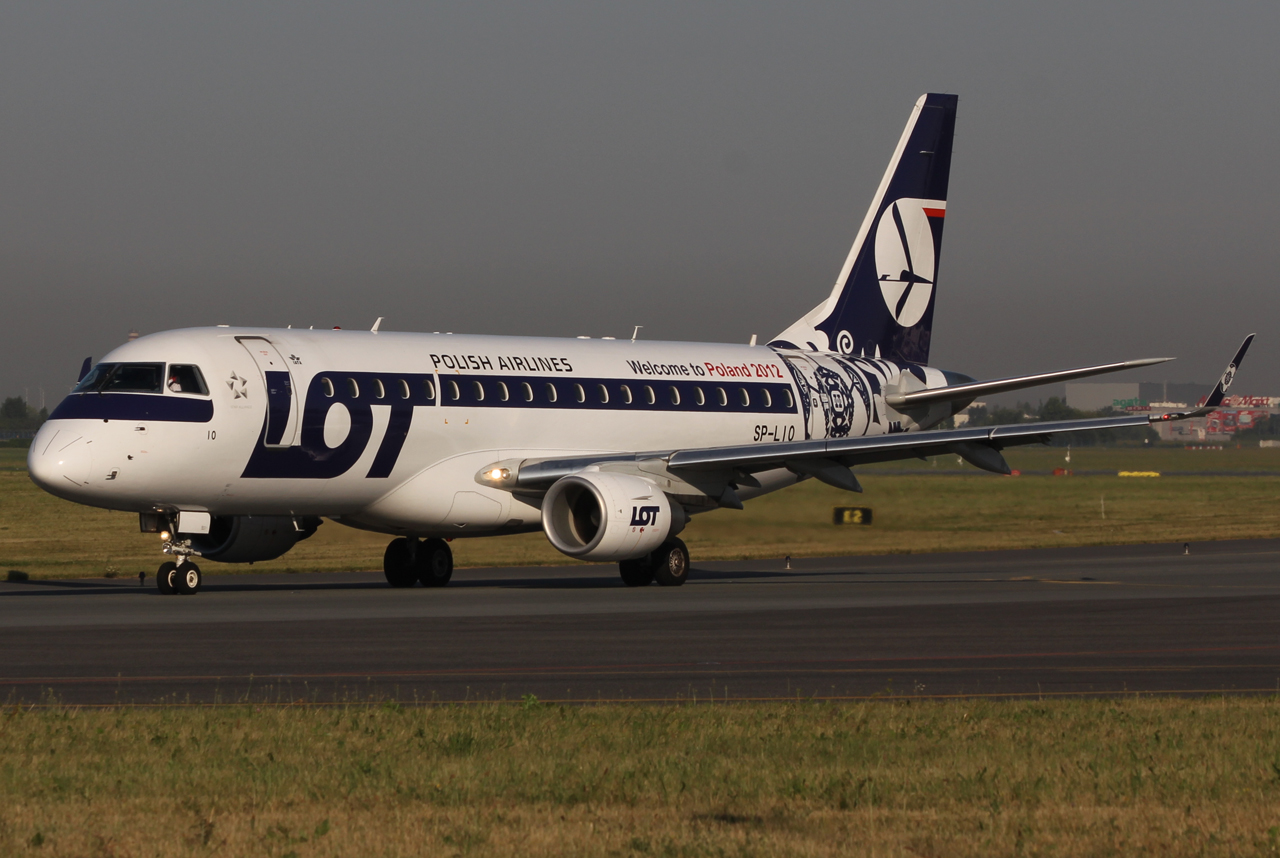 SP-LIO (17000321) Embraer 170-200LR