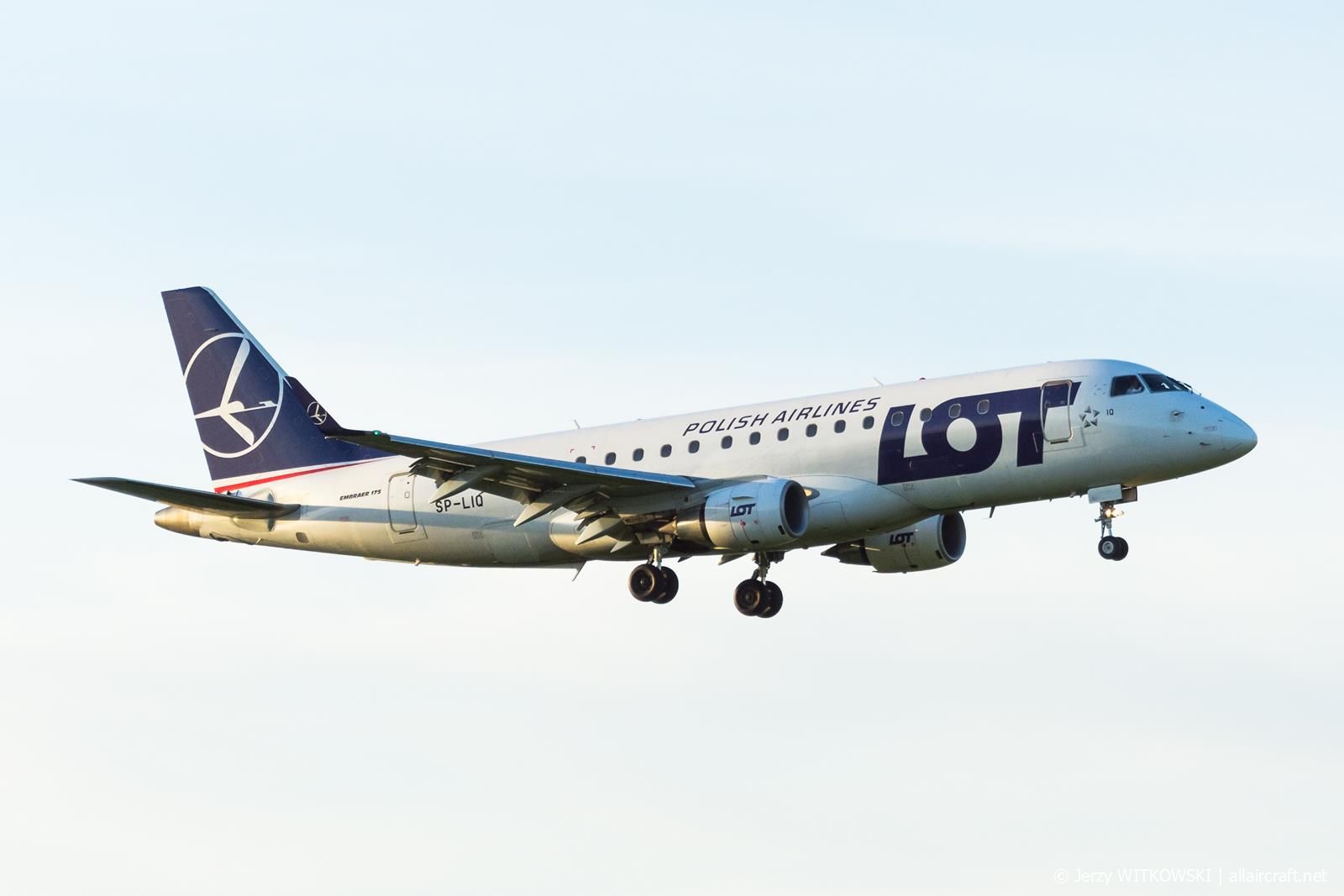 SP-LIQ (17000335) Embraer ERJ-175STD