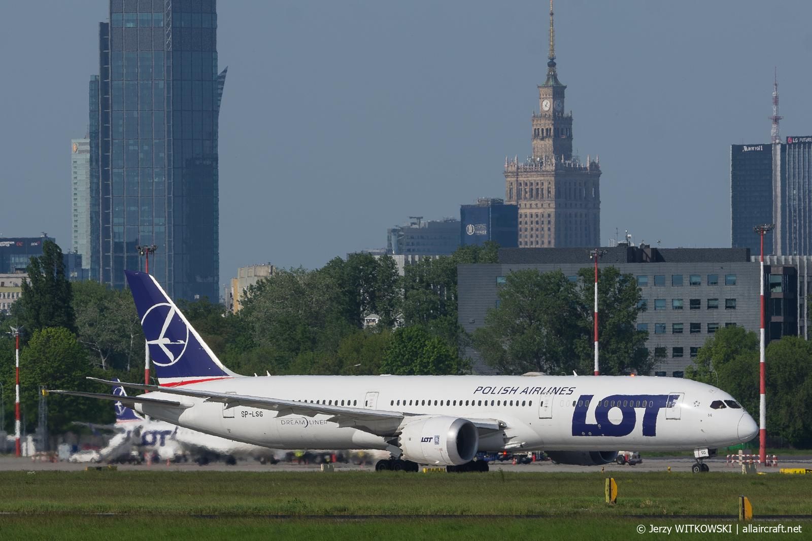 SP-LSG (62144) 2019 Boeing 787-9 Dreamliner