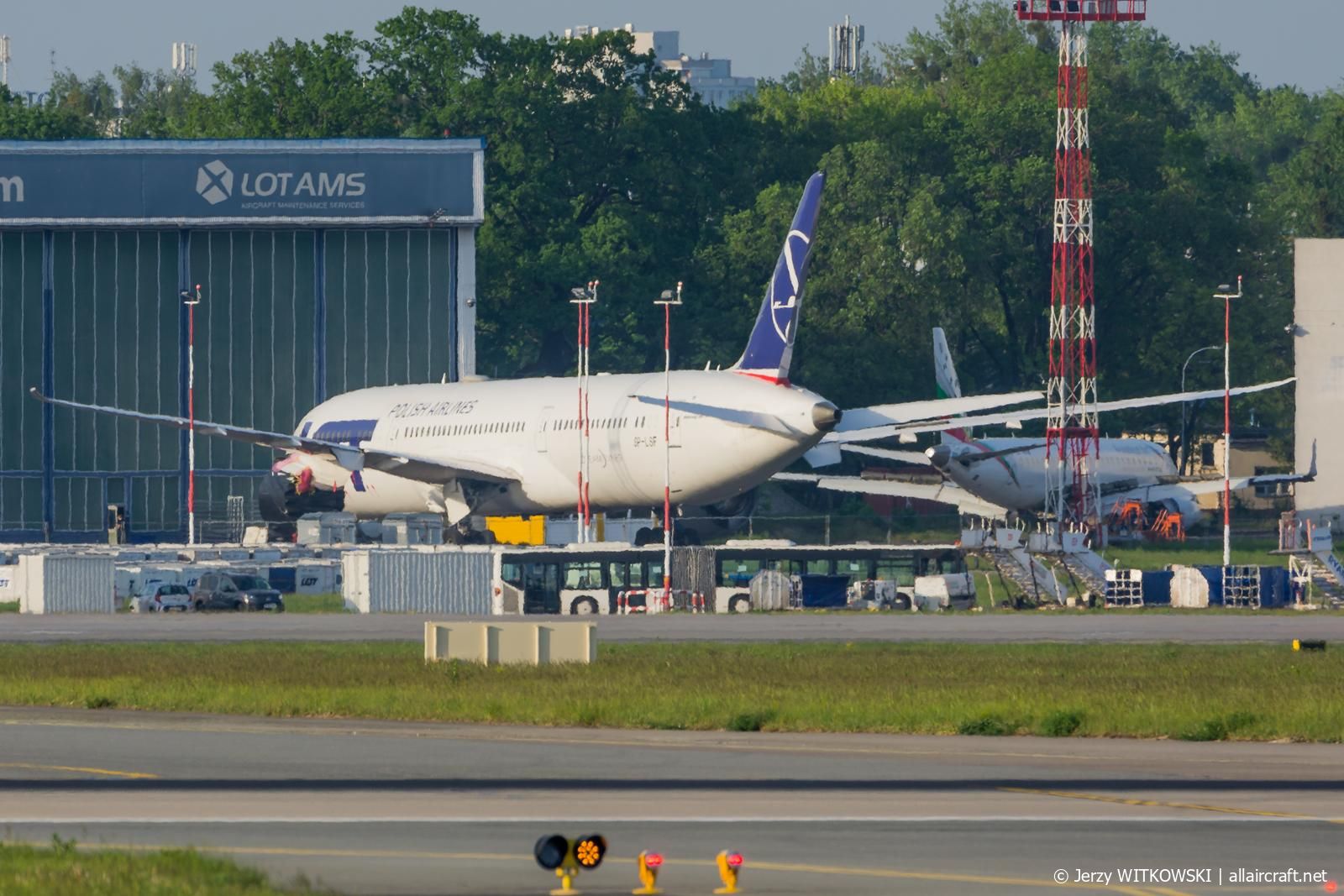 SP-LSF (62172) 2019 Boeing 787-9 Dreamliner