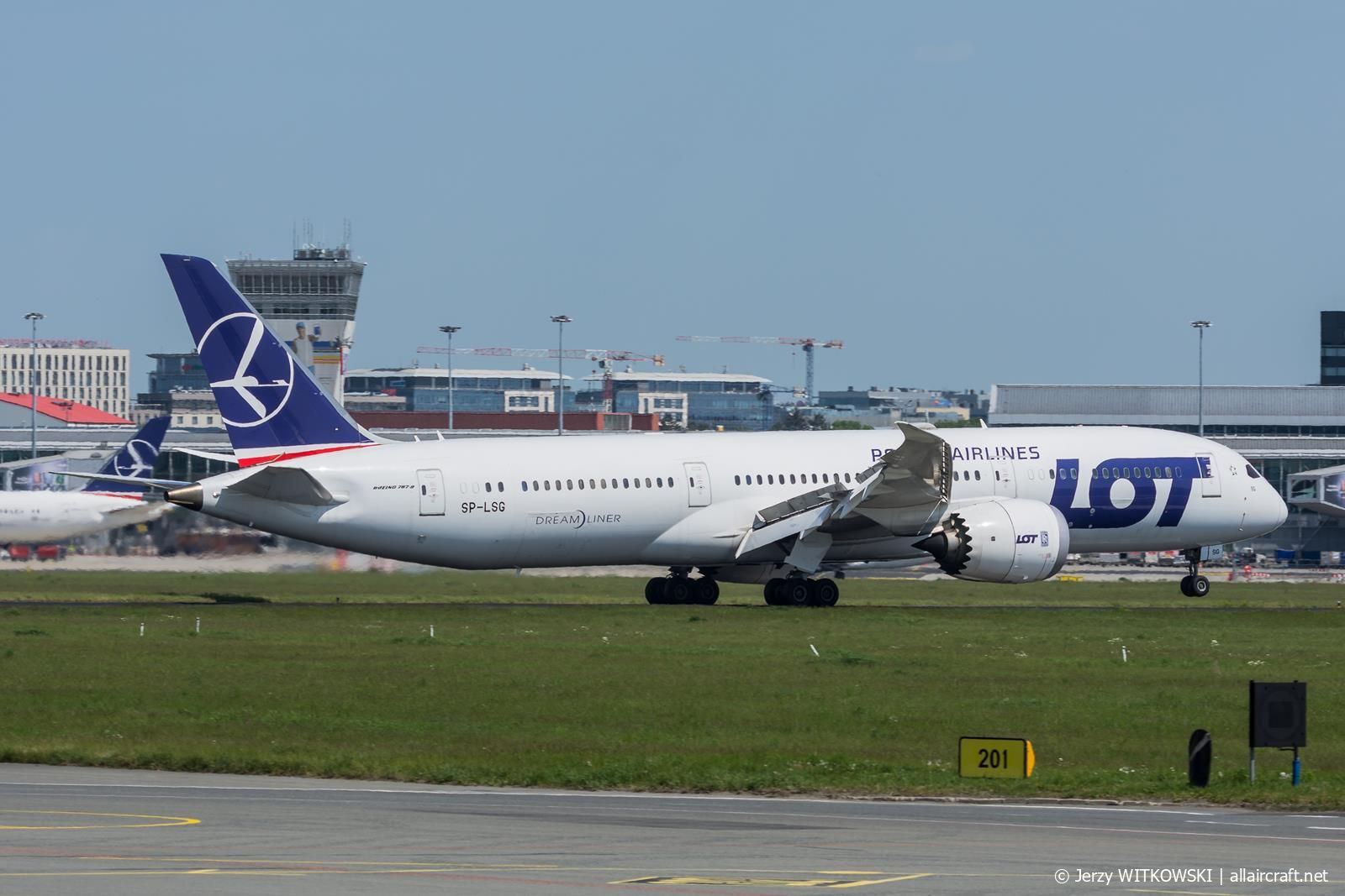 SP-LSG (62144) 2019 Boeing 787-9 Dreamliner