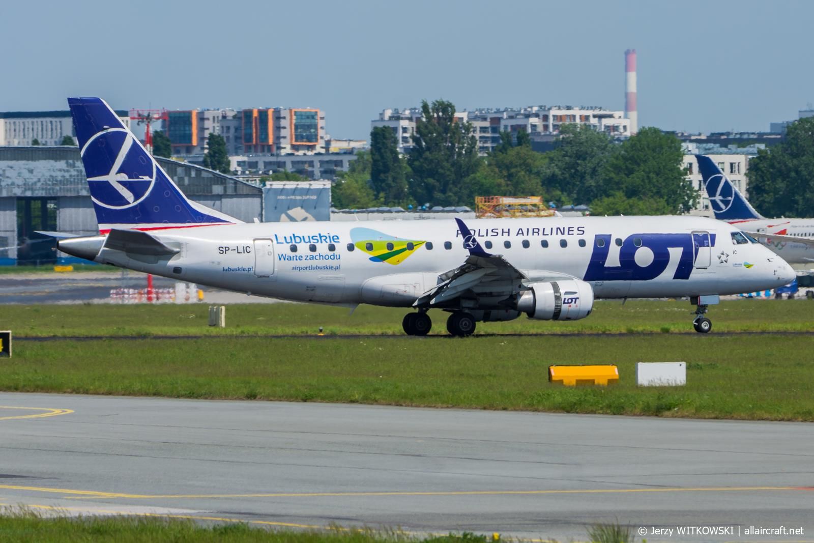 SP-LIC (17000134) Embraer ERJ-175STD