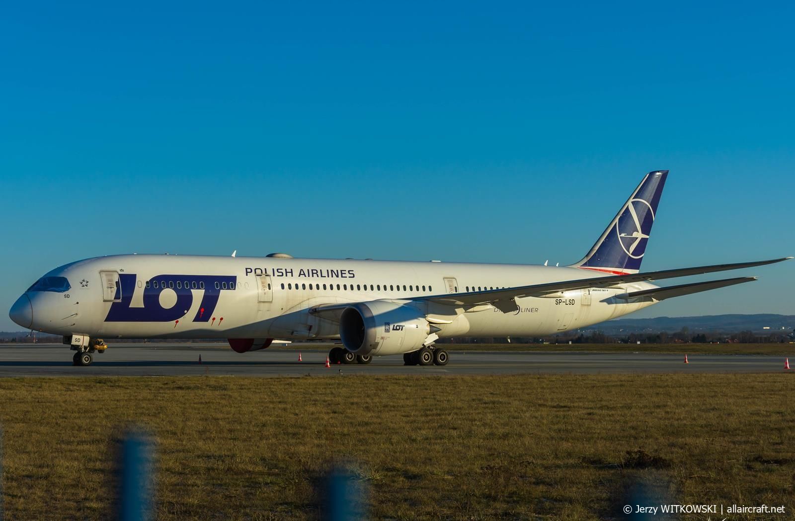 SP-LSD (38087) 2019 Boeing 787-9 Dreamliner