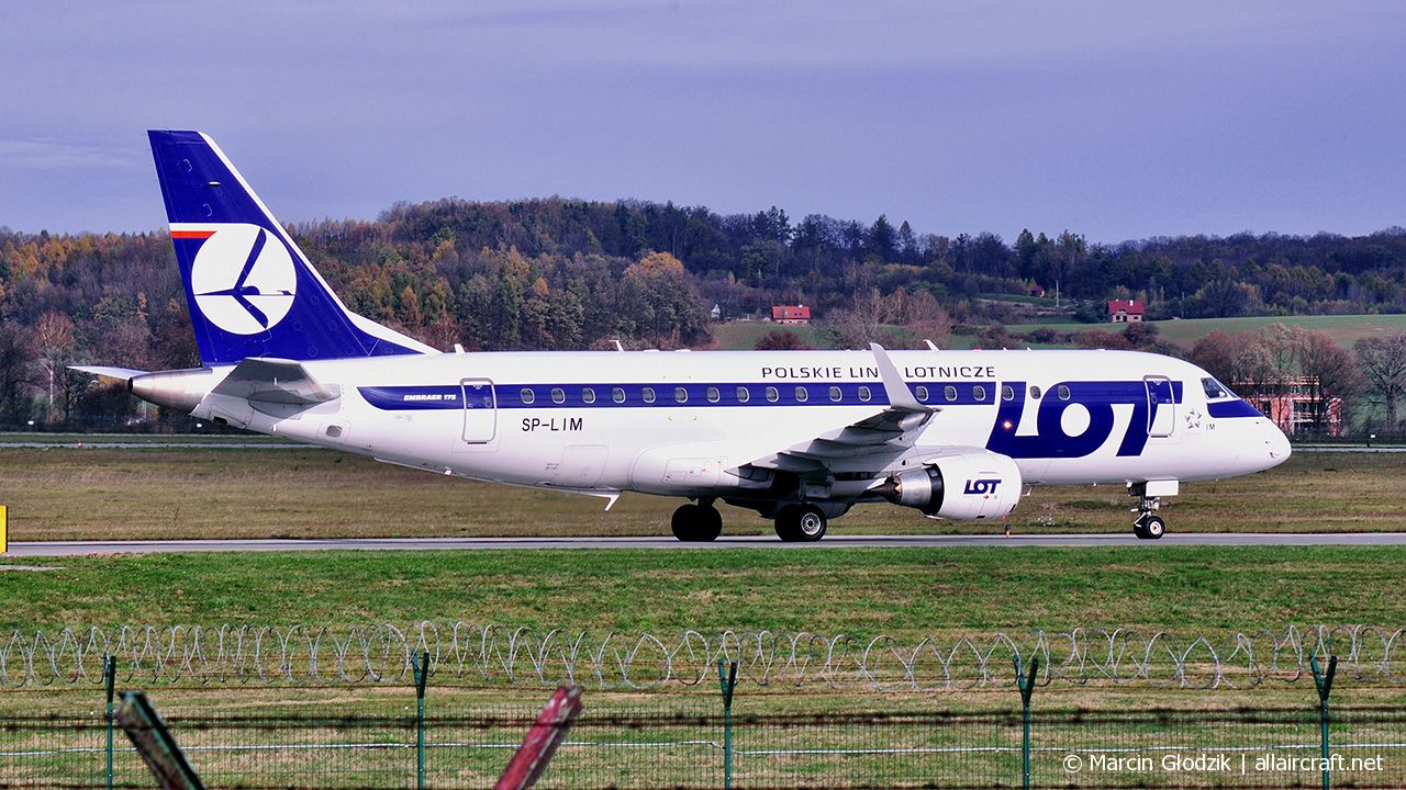 SP-LIM (17000311) 2010 Embraer 170-200LR