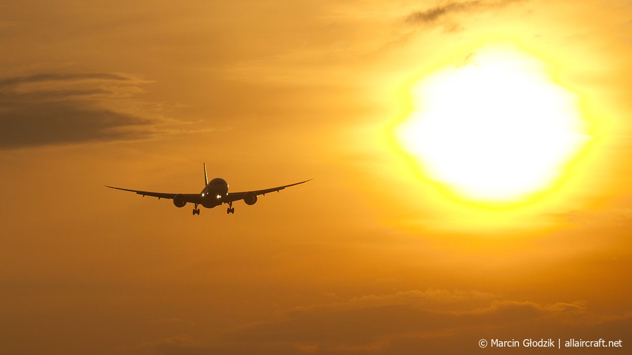 SP-LRC (35940) 2013 Boeing 787-8 Dreamliner