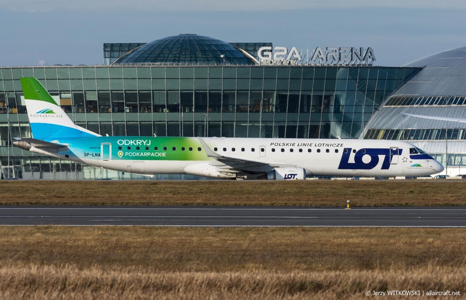 SP-LNA (19000415) Embraer 190-200LR