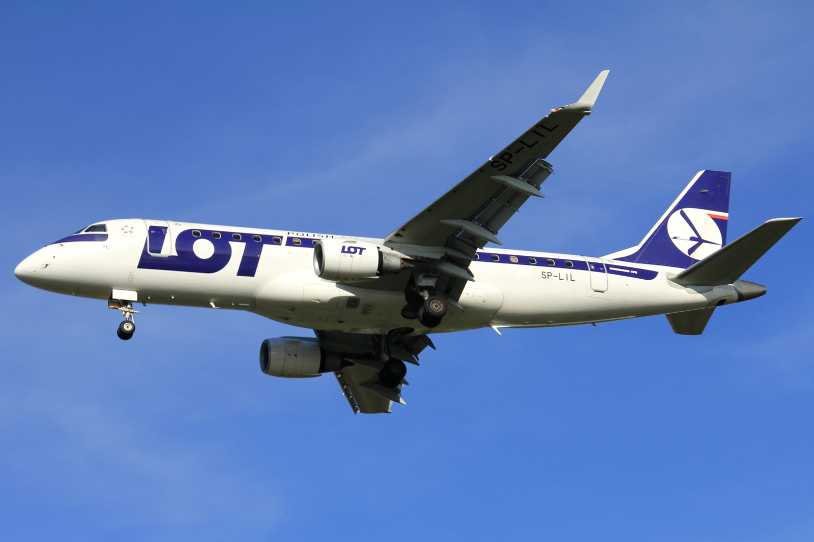 SP-LIL (17000306) Embraer 170-200LR