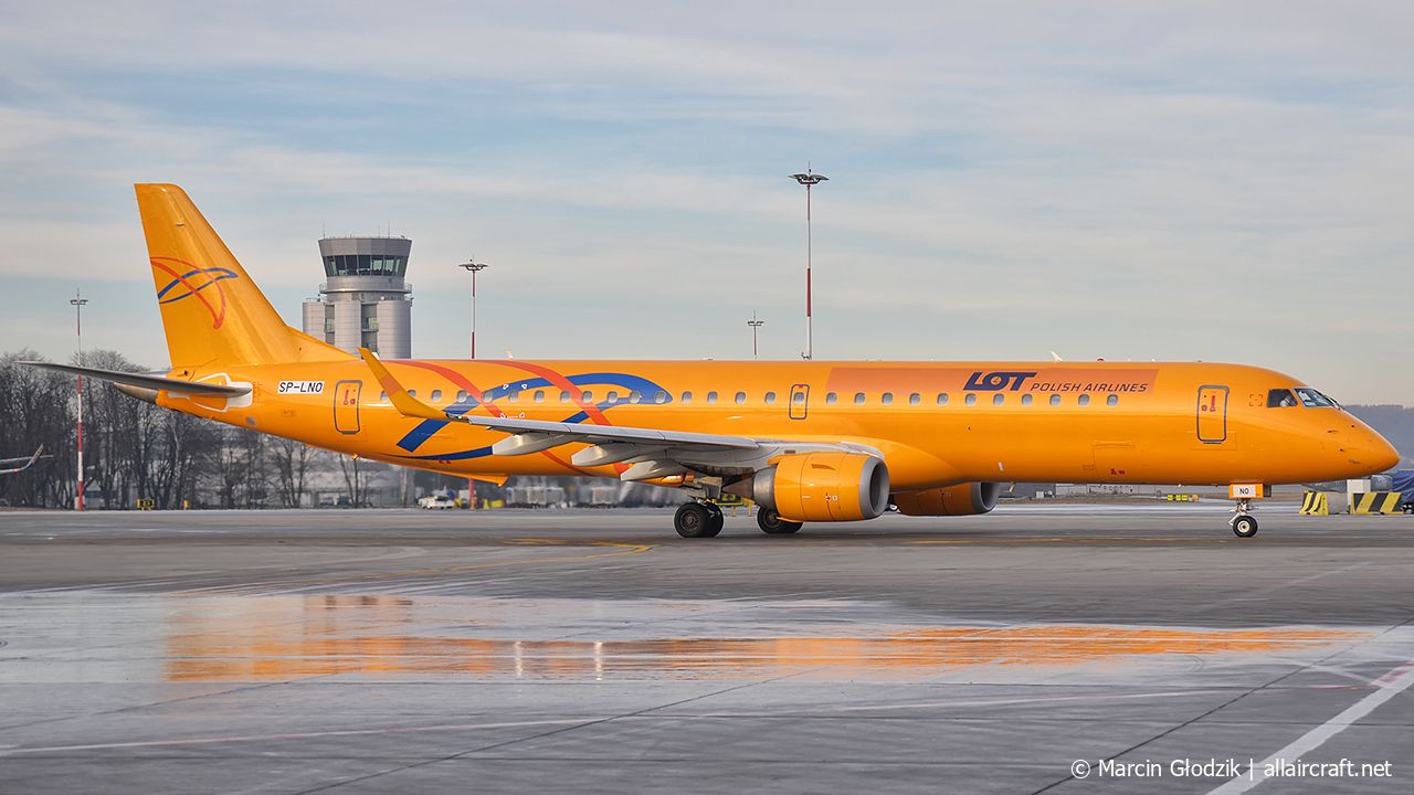 SP-LNO (19000084) Embraer 190-200LR