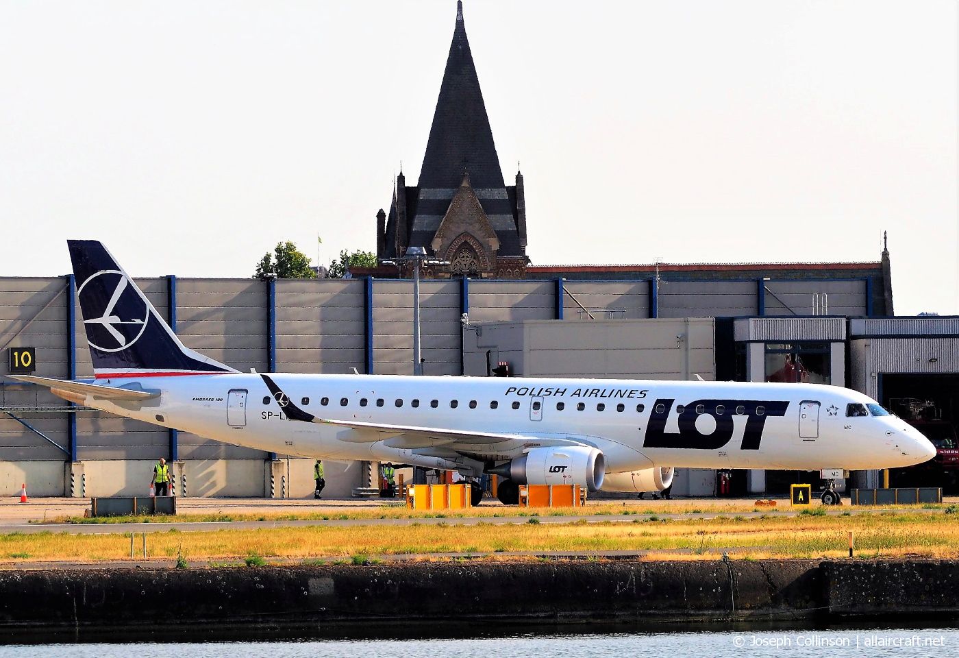 SP-LMC (19000763) Embraer 190-100STD