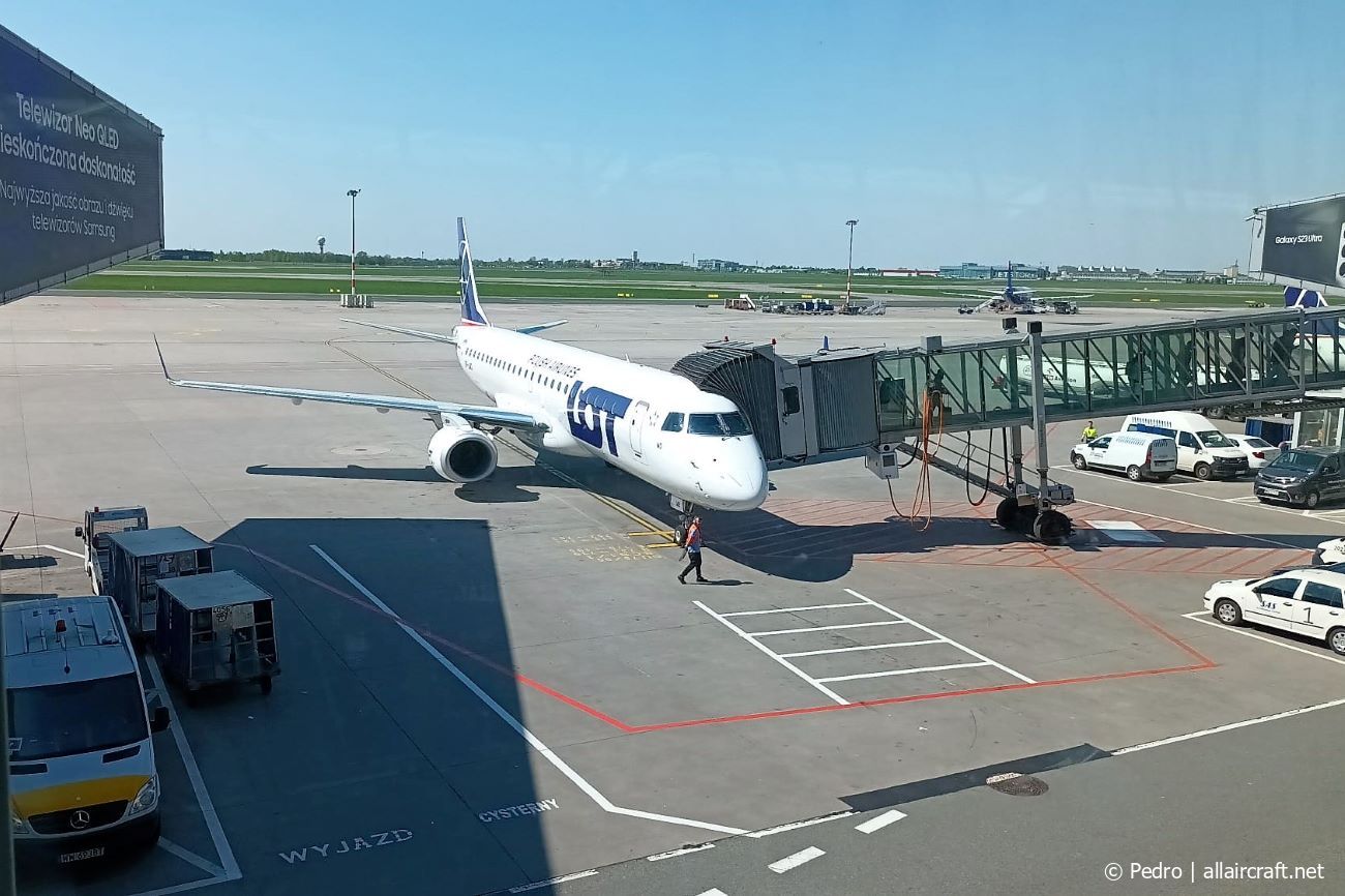 SP-LNH (19000239) 2008 Embraer 190-200IGW