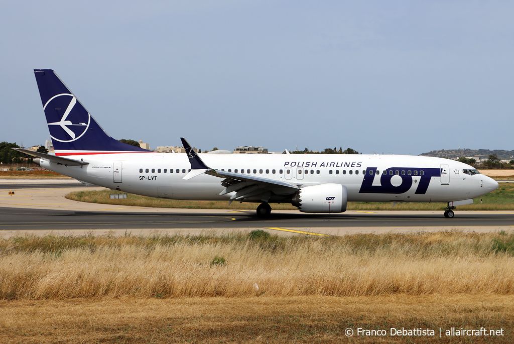SP-LVT (43974) 2022 Boeing 737-8 MAX