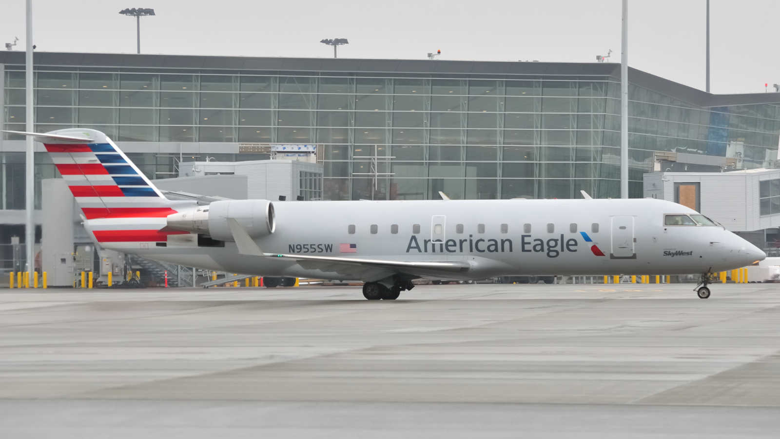 N955SW (7817) 2003 Bombardier CRJ-200ER