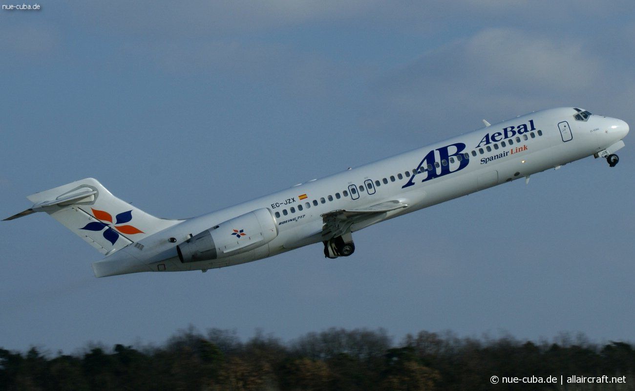 EC-JZX (cn 55065) Boeing 717-21S