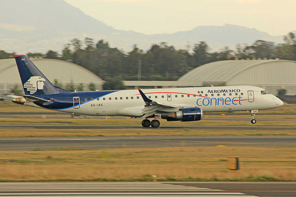 XA-IAC (cn 19000238) Embraer 190-100IGW