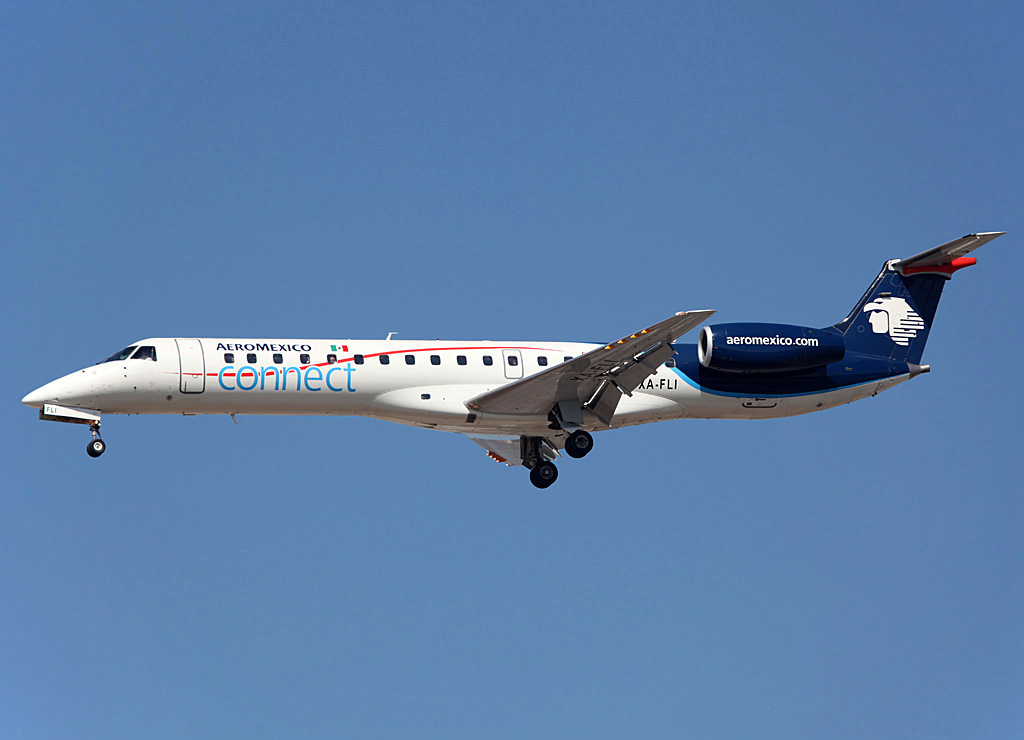 XA-FLI (cn 145203) Embraer ERJ-145MP