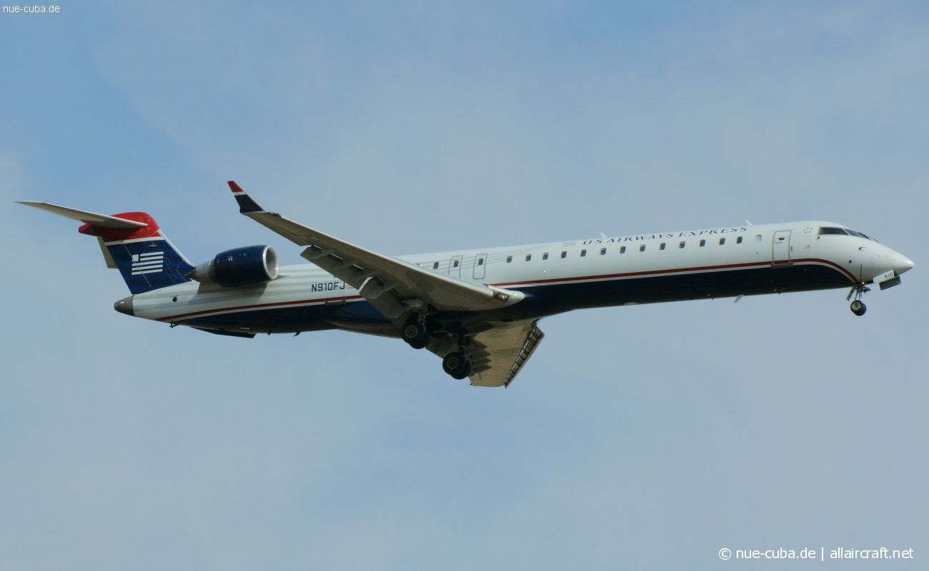 N910FJ (15010) 2003 Bombardier CRJ-900ER