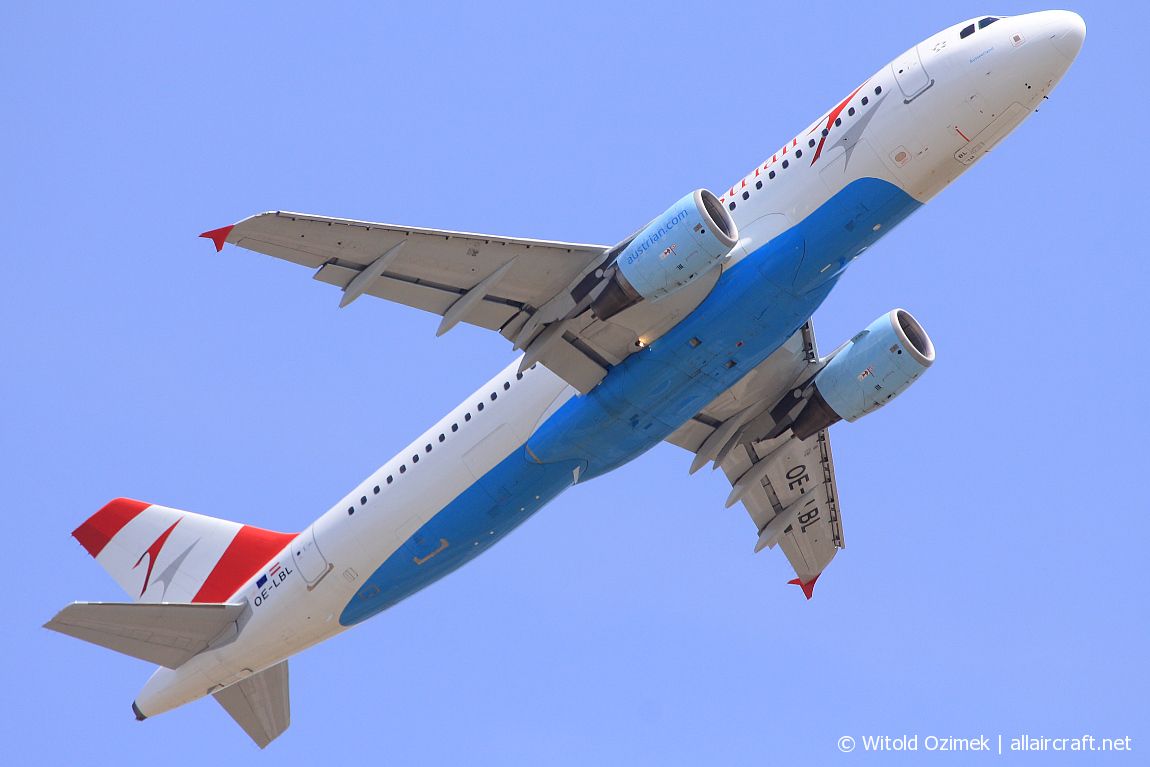 OE-LBL (2009) 2003 Airbus A320-214