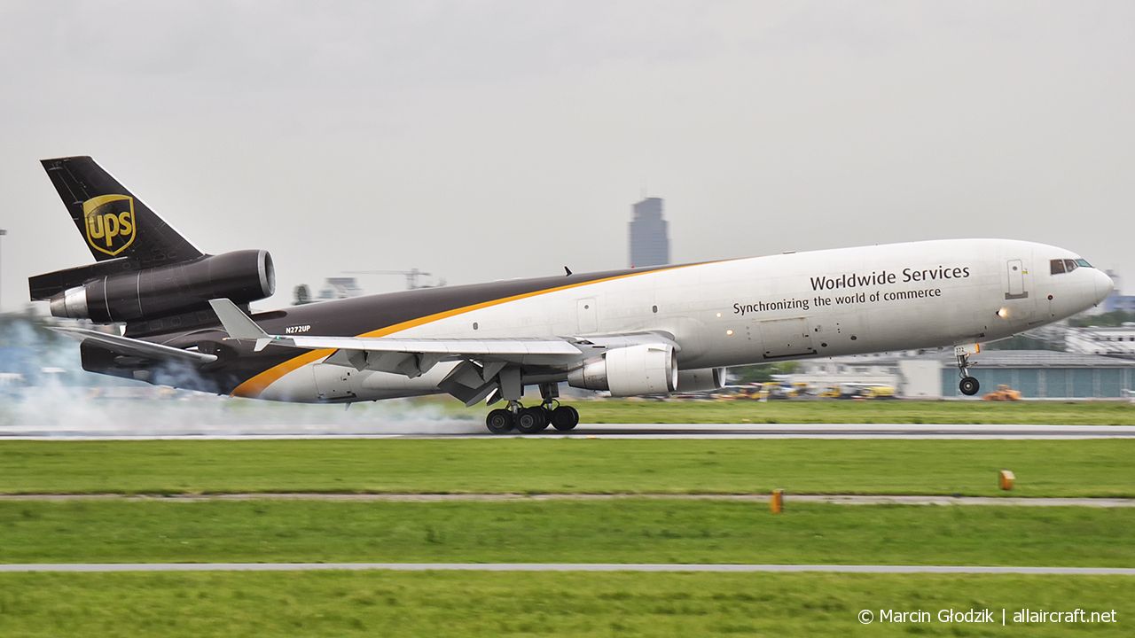N272UP (48571) 1993 McDonnell Douglas MD-11F