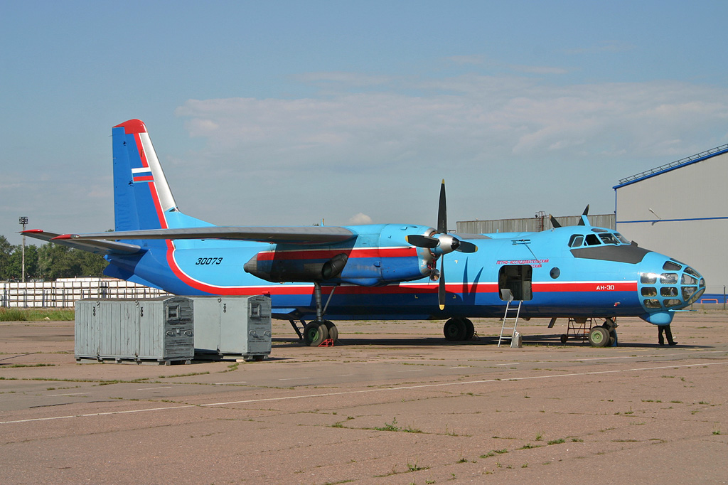 30073, (cn 1304), Antonov An-30