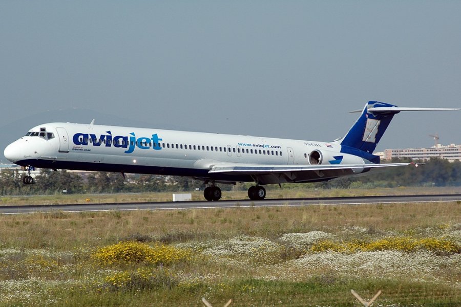 9A-CDA (49602) McDonnell Douglas MD-83