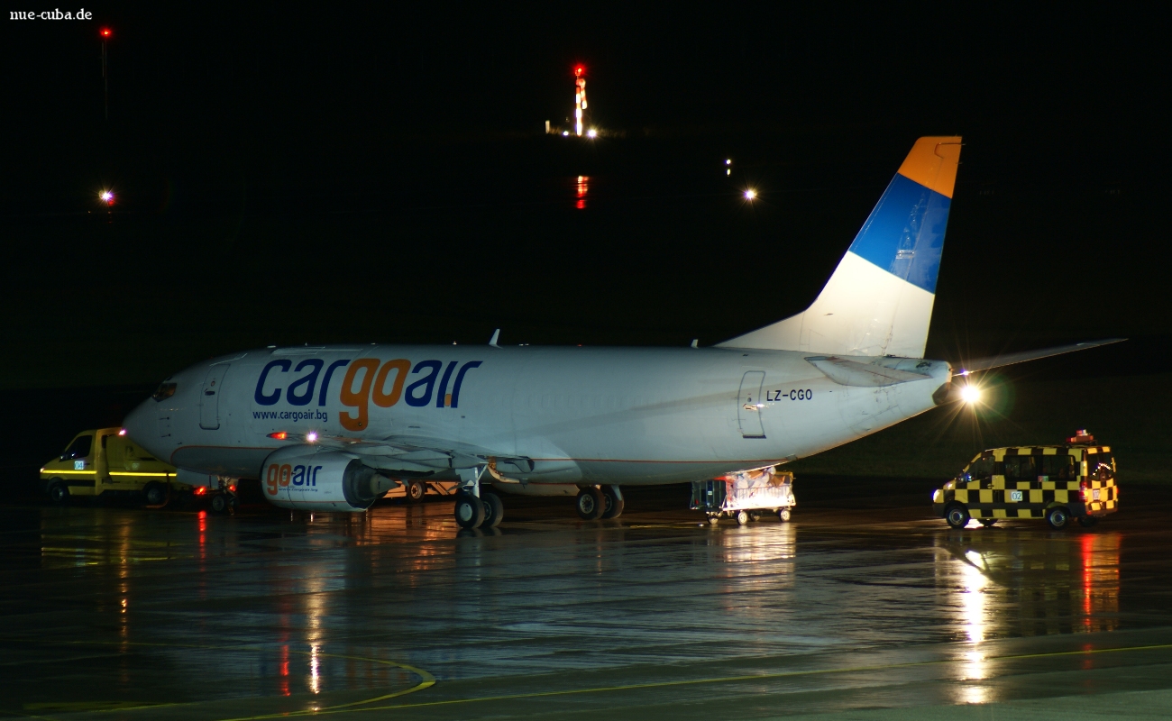 LZ-CGO (cn 23237) Boeing 737-301SF
